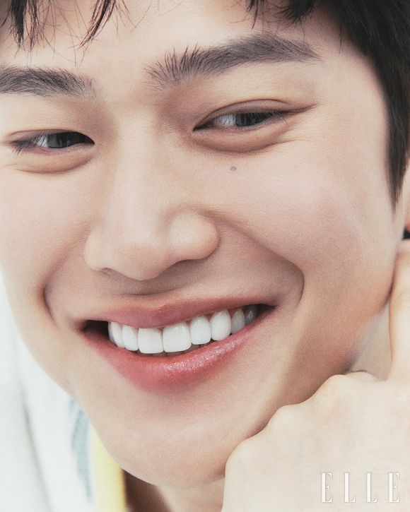 꾸미지않는 남자는 긁지 않은 복권이다