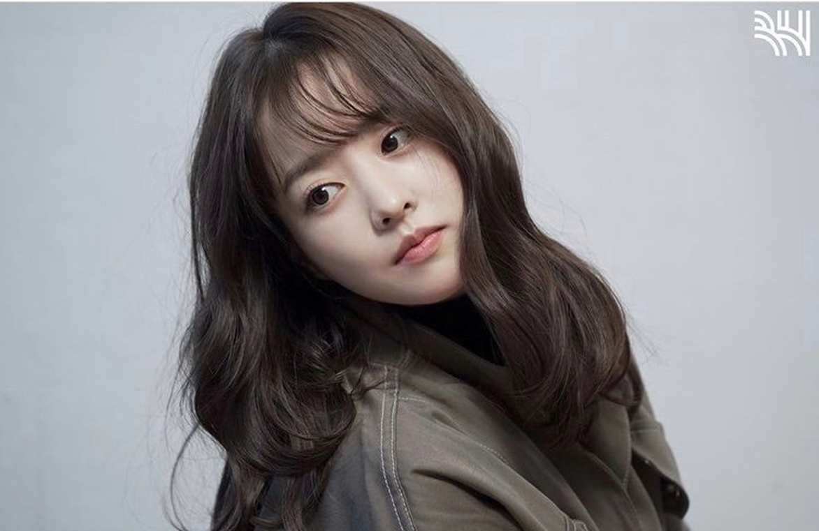 좋아하는 여친 헤어스타일? 단발 vs 생머리 vs 포니테일 vs 펌