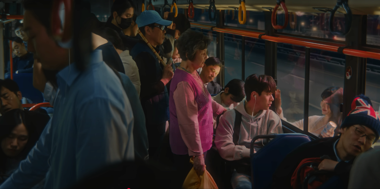 원영적사고 짐빔하이볼 광고 버스 씬