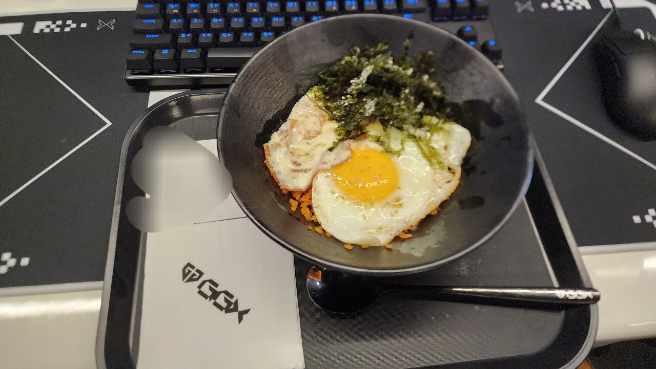 봇듀메뉴 맛있네