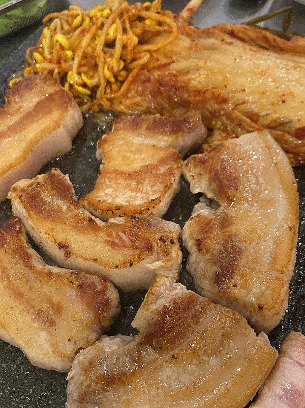 다음중 단 하나의 안주로만 술을 마셔야 한다면...