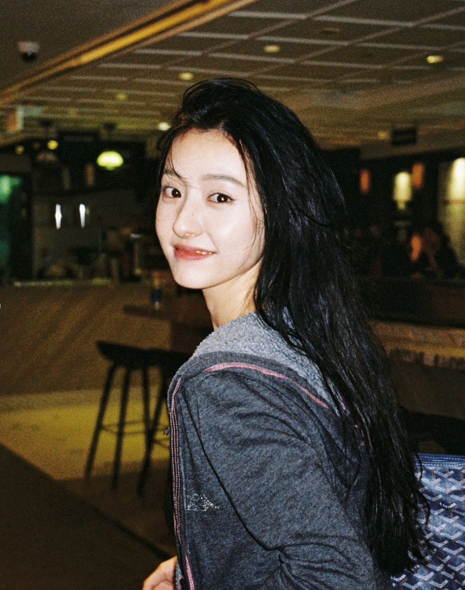 배우 김지원 비슷하게 생긴 중국 여자배우