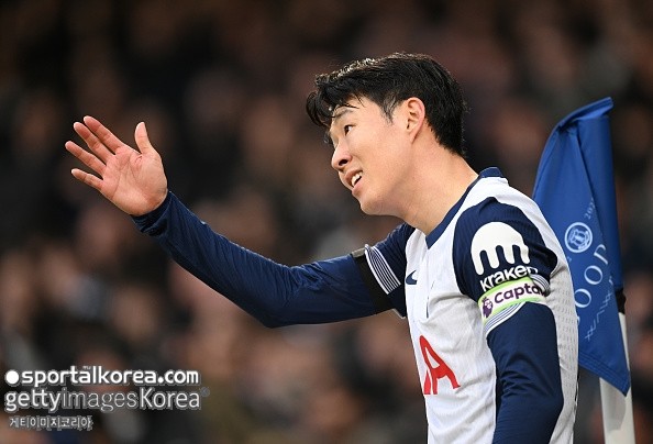 운명 직감 손흥민 올여름 토트넘 떠날 것 프랭크 감독 이적 동의 의사 분명 잔류 선택시 벤치 결국 사우디로 떠날까