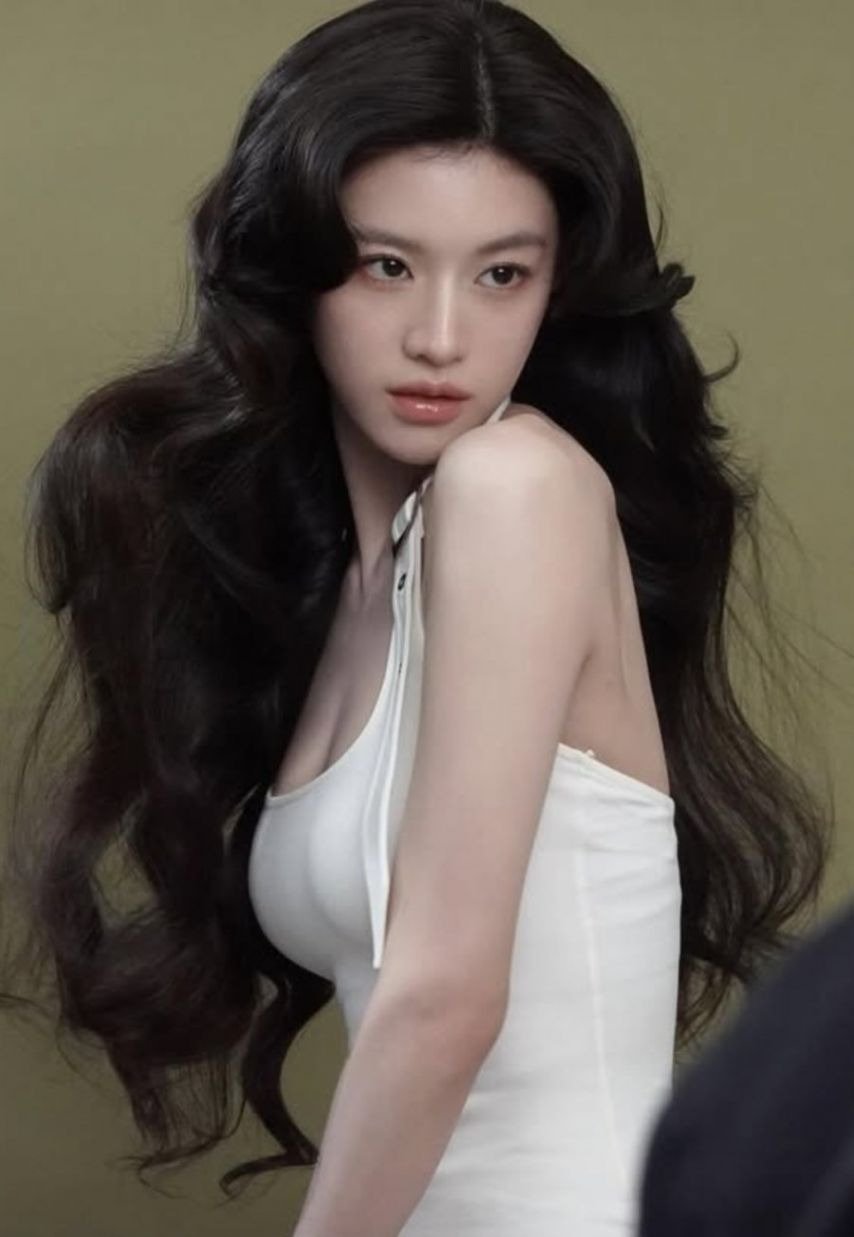 동탄룩 입은 고윤정