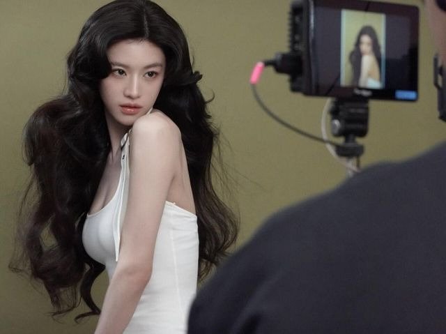 동탄룩 입은 고윤정