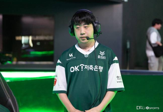 모건 감독님과의 대화 자체가 재미있어요