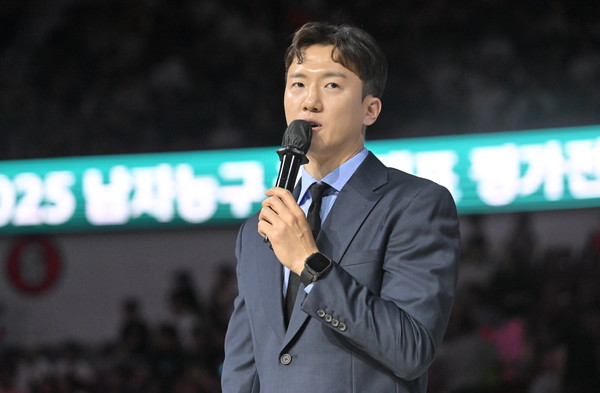 국대 단골 박찬희 국가대표 은퇴식 김종규 이정현 진심 어린 축하