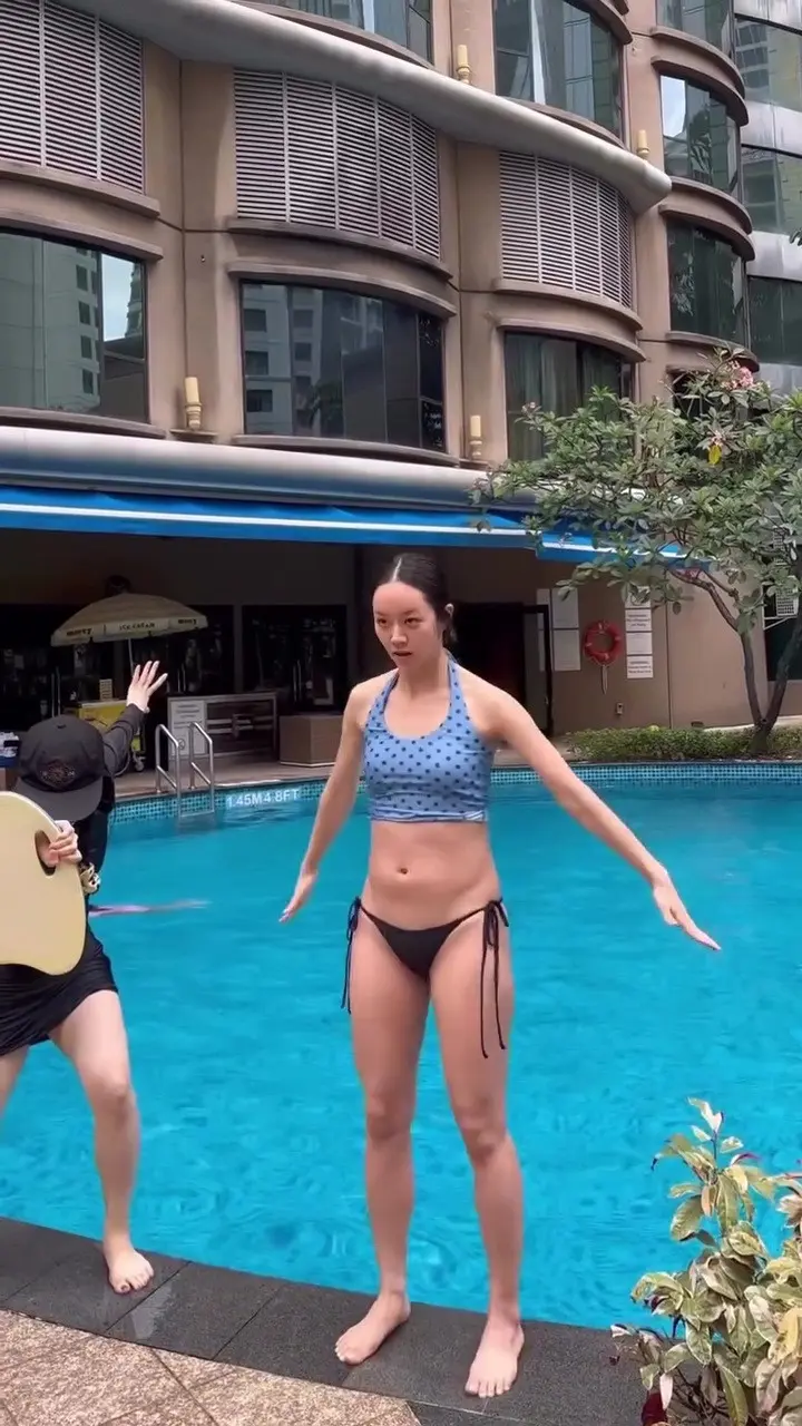 혜리 비키니 몸매...jpg