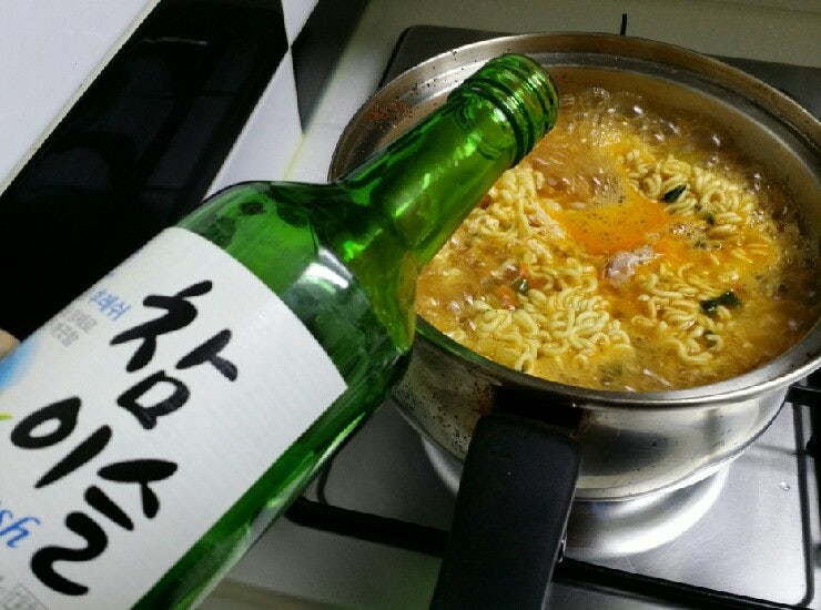 배고파아아