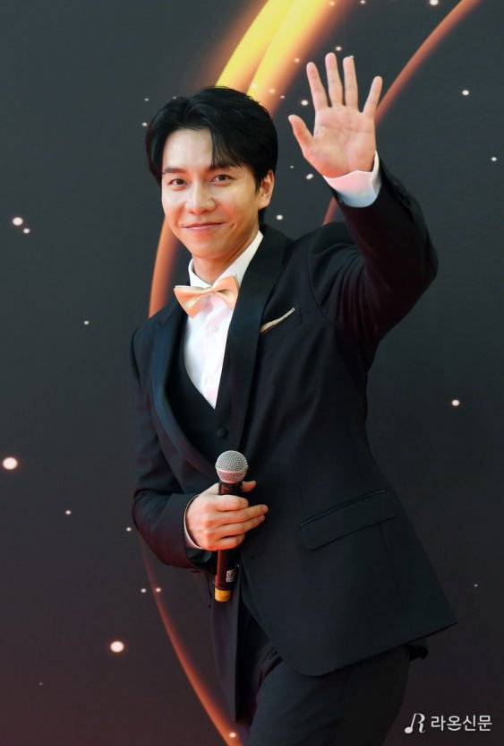 다음중 본인 카페 모델로 전성기로 1년간 무료로 쓸수 있다면
