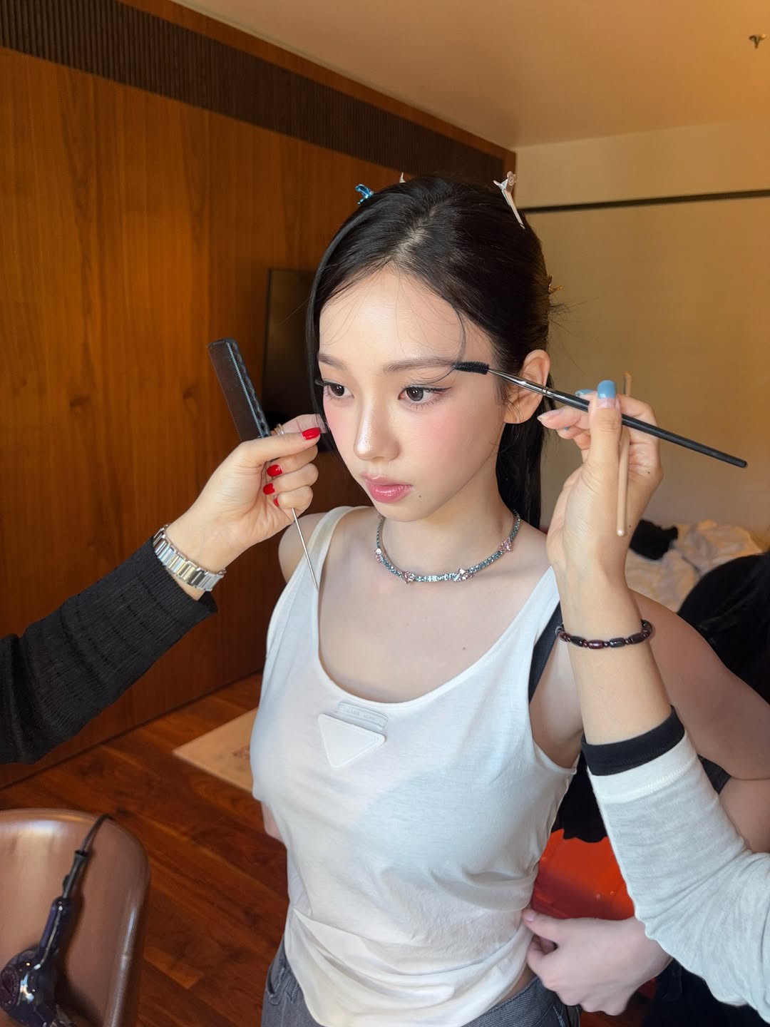 카리나 살짝 씨스루