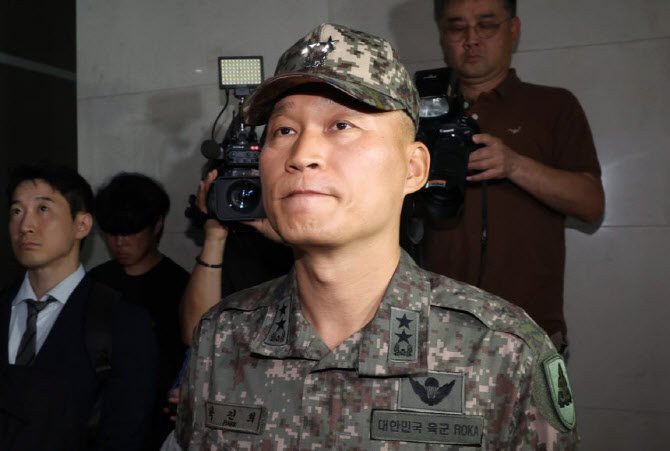 국방부 / 56사단 박진희사단장 직무정지/