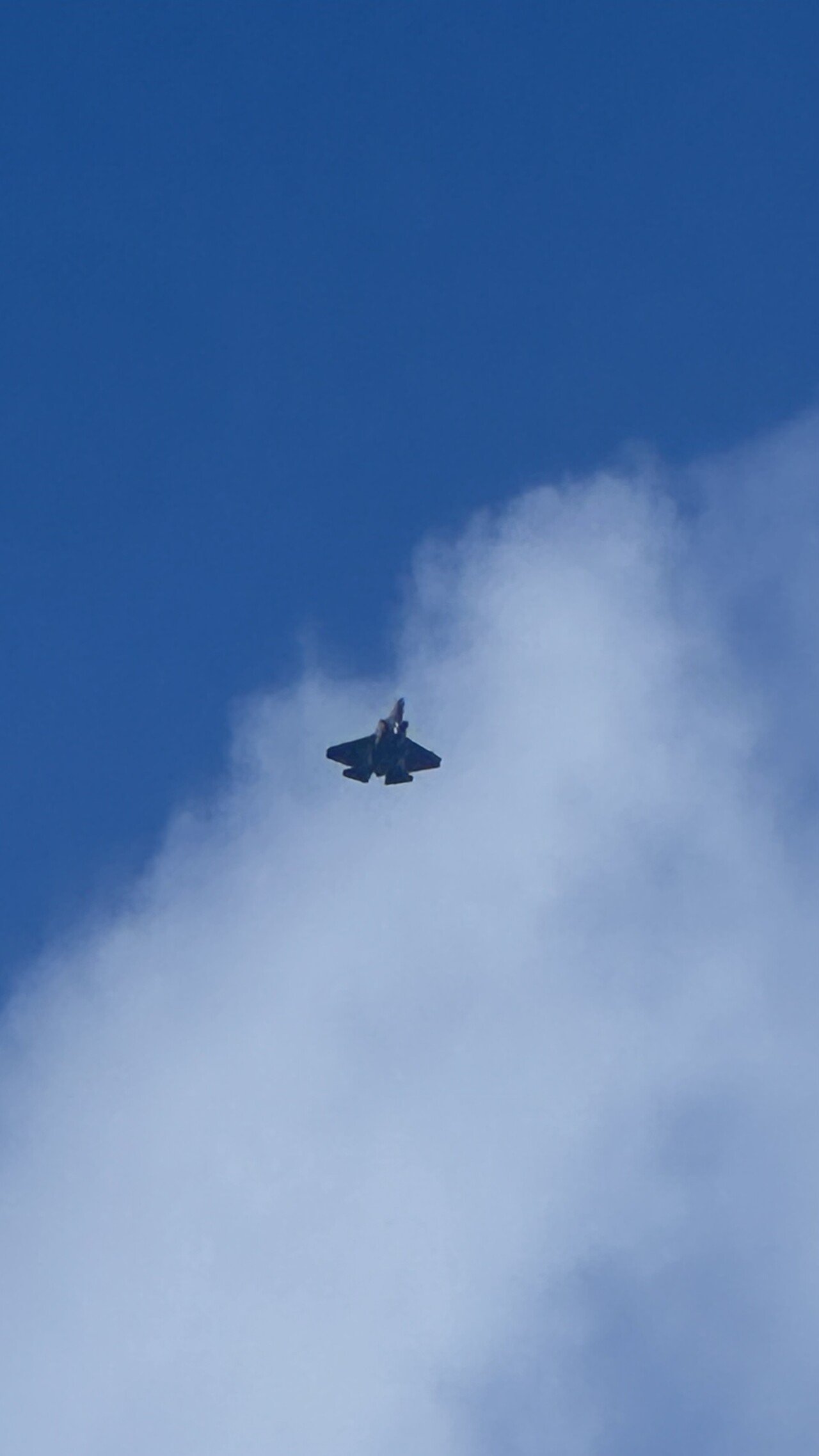 이거 F 35인가요?