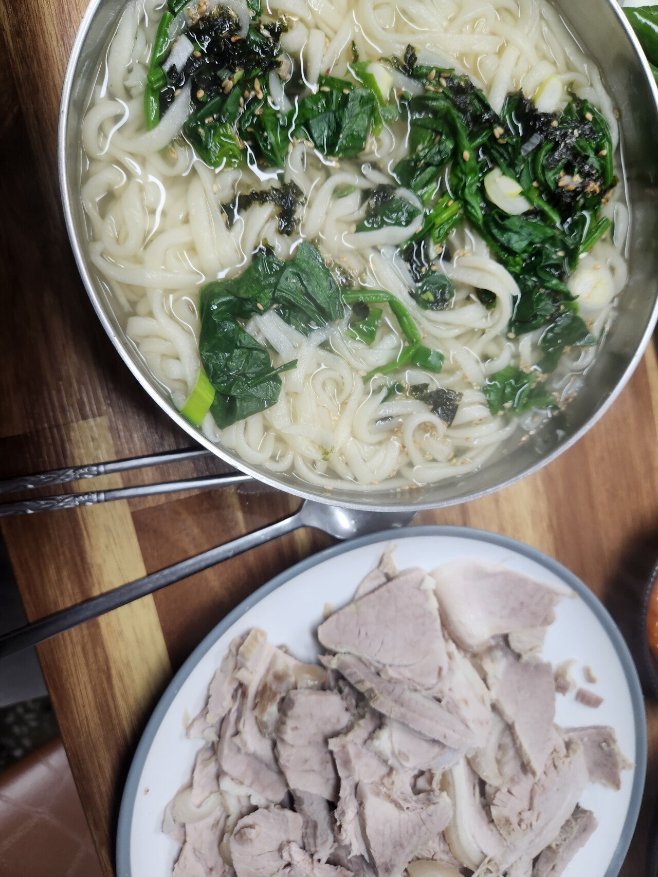 메뉴 두개 가격이 만원
