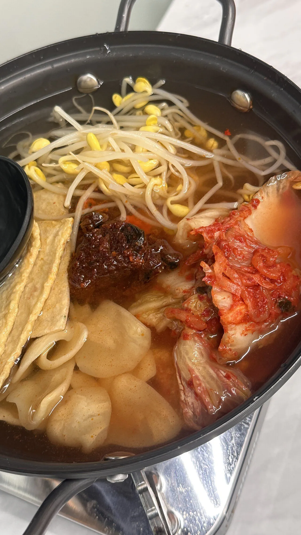 족발이랑 돼지꼬리