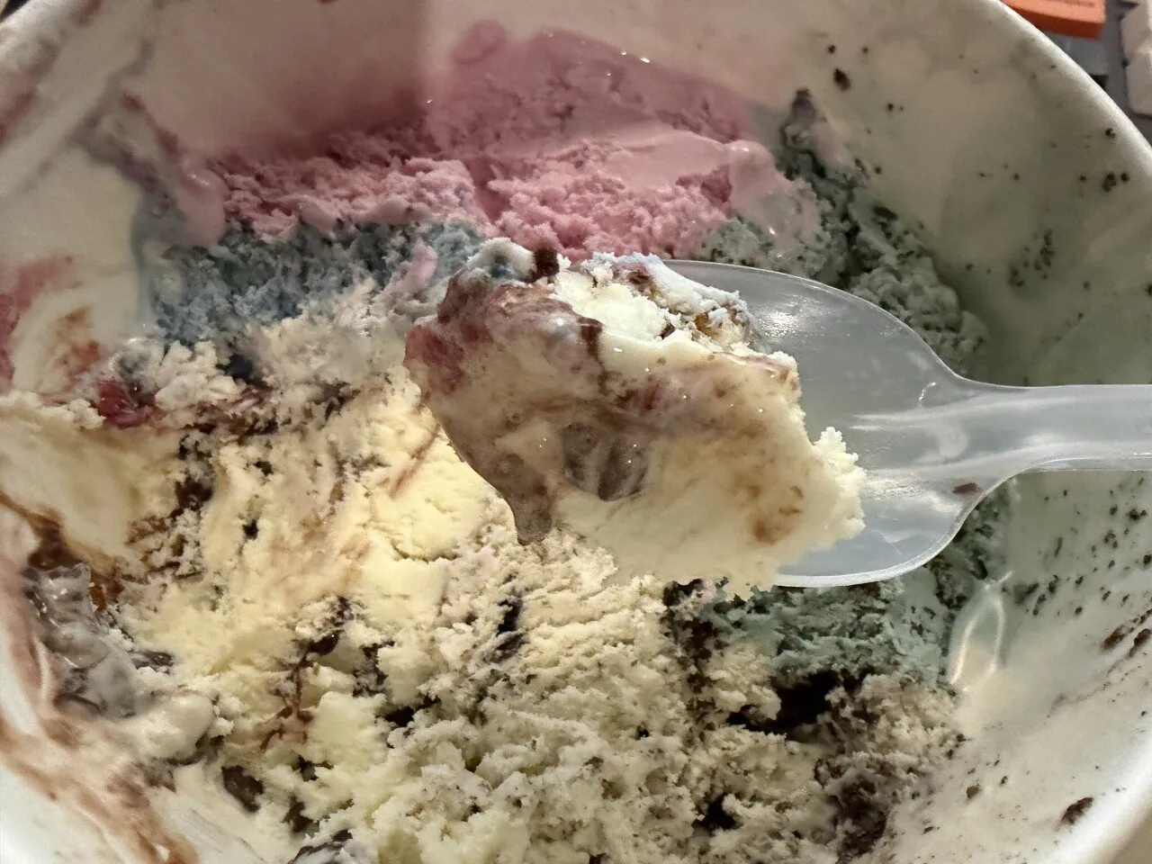겨울에 먹으면 더 맛있는 베라 아이스크림 조져보짹
