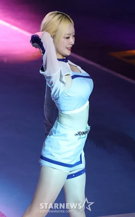오늘자 서현숙 치어리더