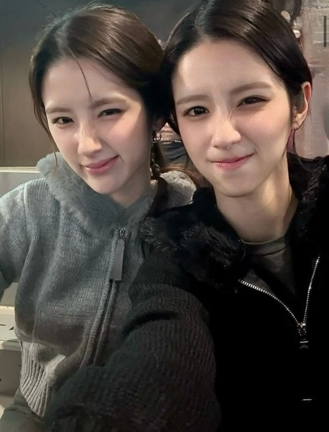 일본에서 가장 이쁘다는 쌍둥이 자매
