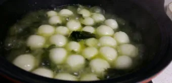 경상도에서만 먹는다는 신기한 미역국