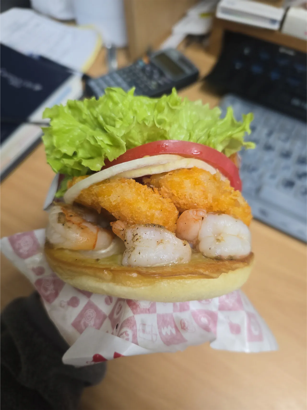 오늘 먹은 왔더버거