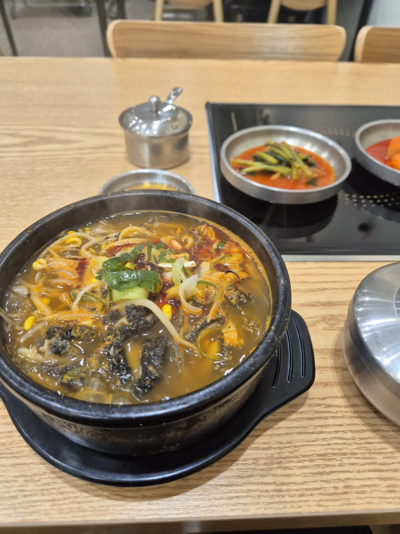 해장국 붕어빵 땅콩과자