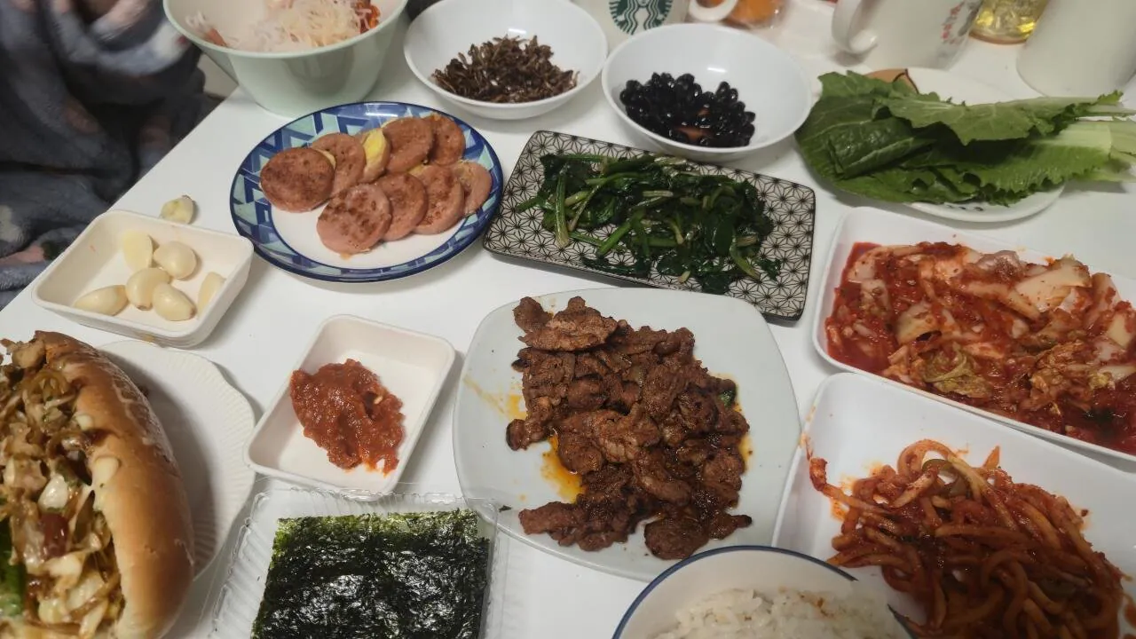 한식 집밥 차려주는 중국여친