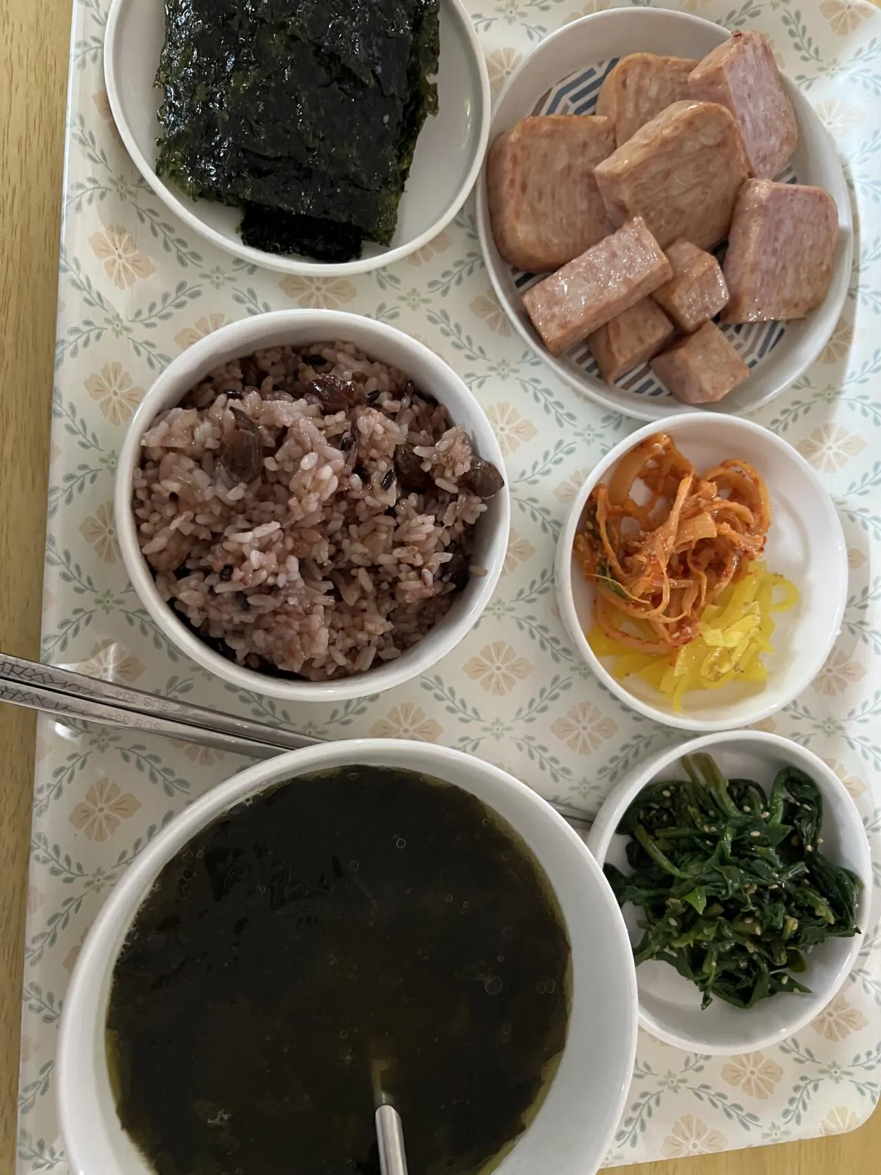 역시 집에서 먹는 밥이 최고