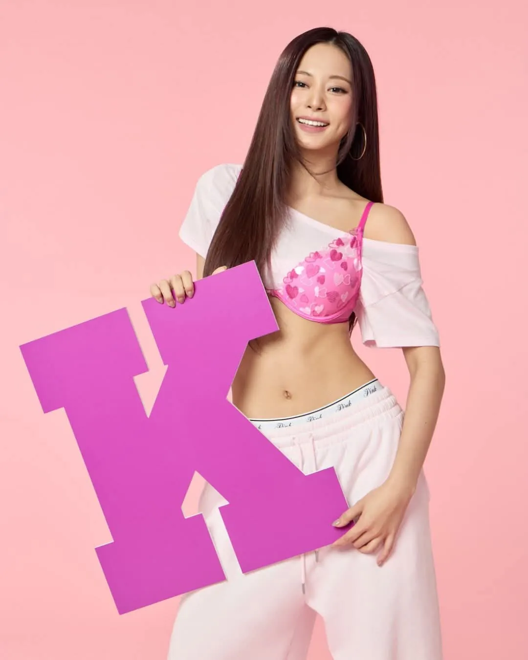 트와이스 x 빅토리아 시크릿 콜라보 화보