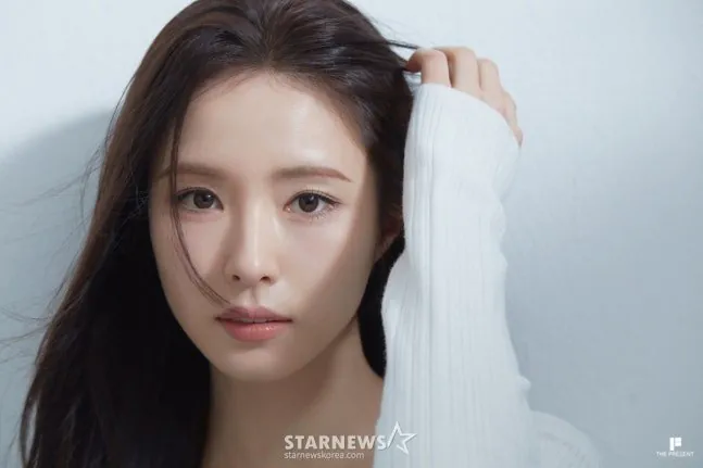 신세경 오늘자 인터뷰 사진