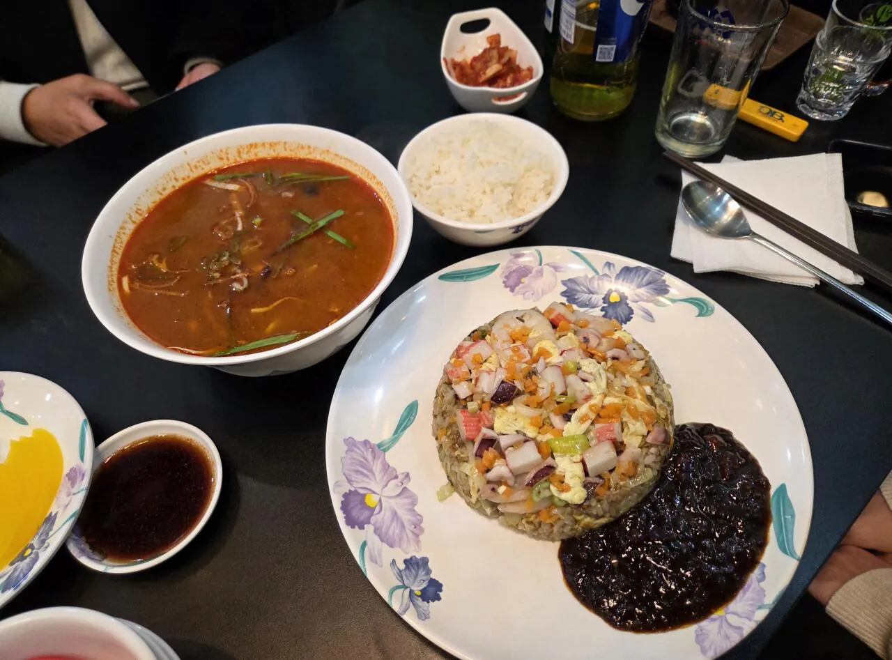 중국집 볶음밥 짬뽕밥 깐풍기