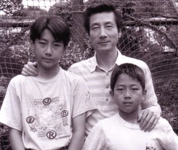 일본이 민주주의 국가 맞나요?