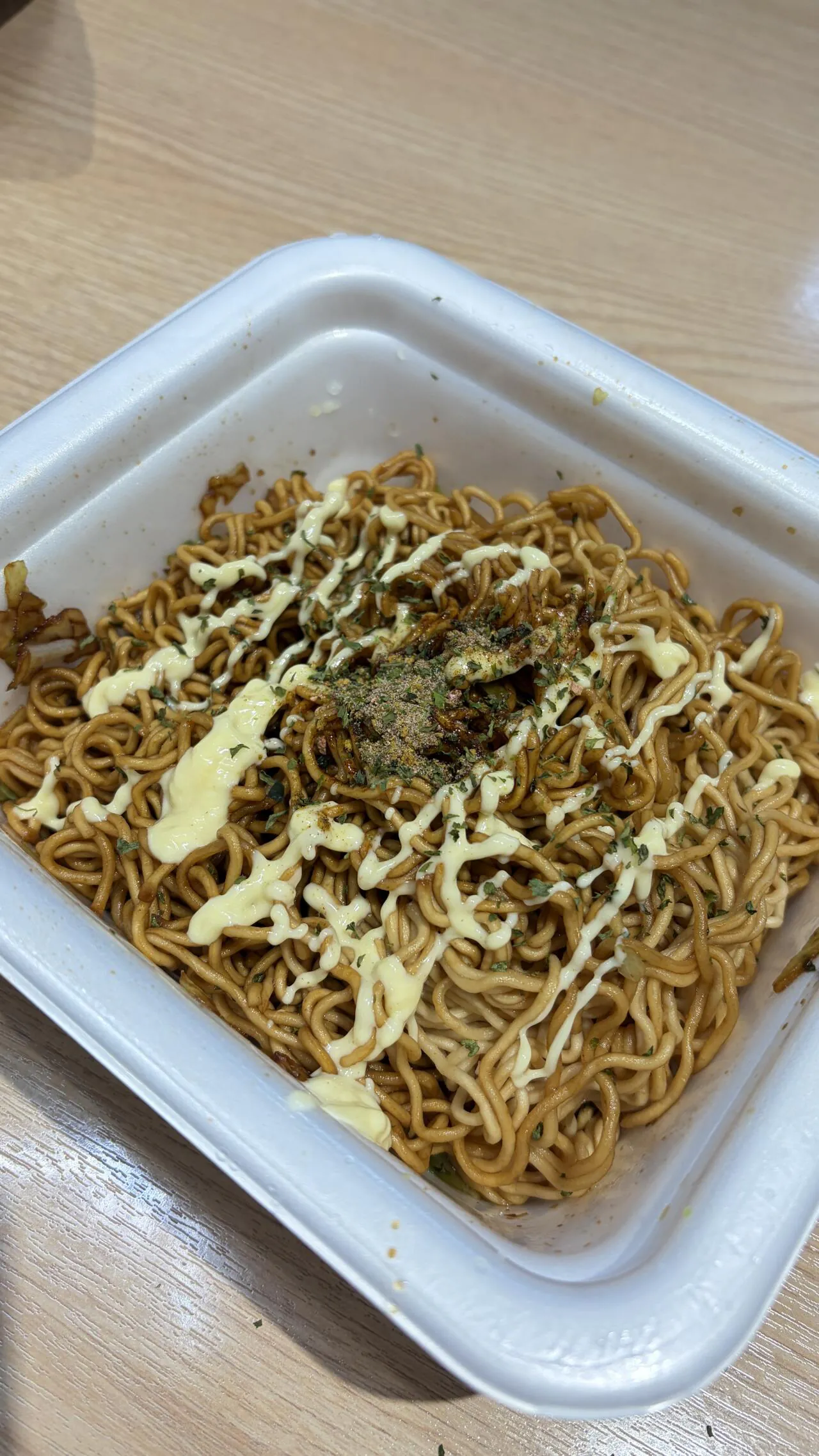 야심한밤에 일본 야끼소바라면