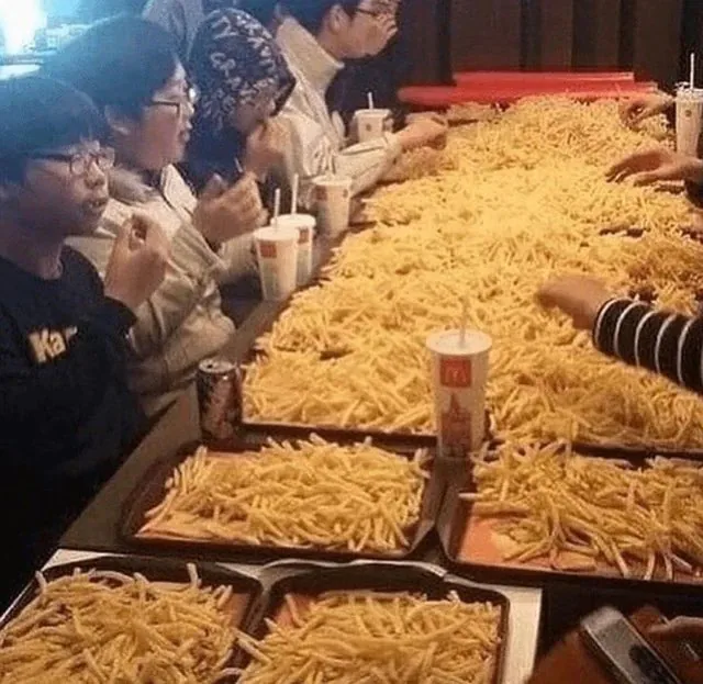 일본인들도 일부러 찾아온다는 감자튀김 성지
