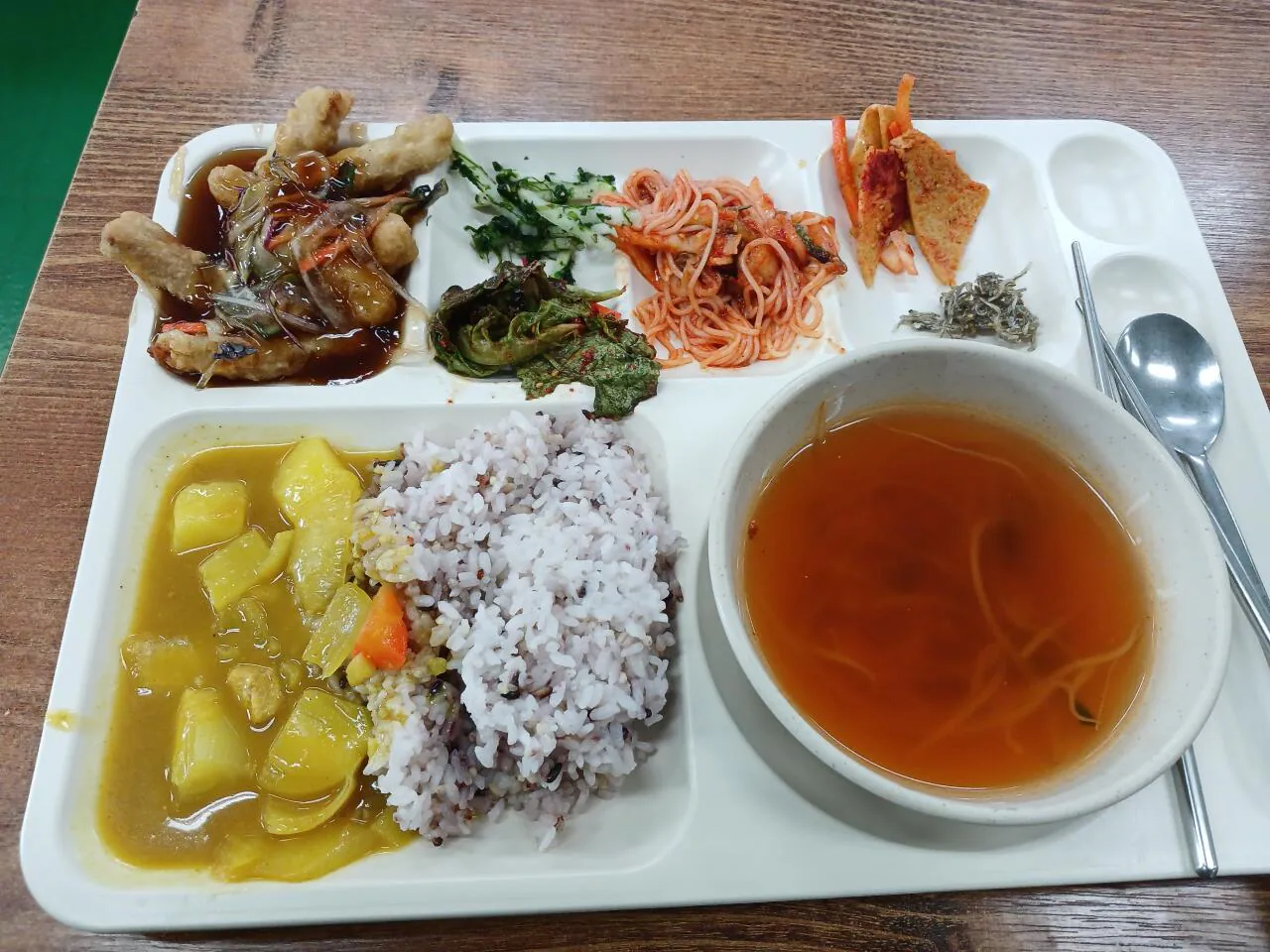 기운찬 한식뷔페