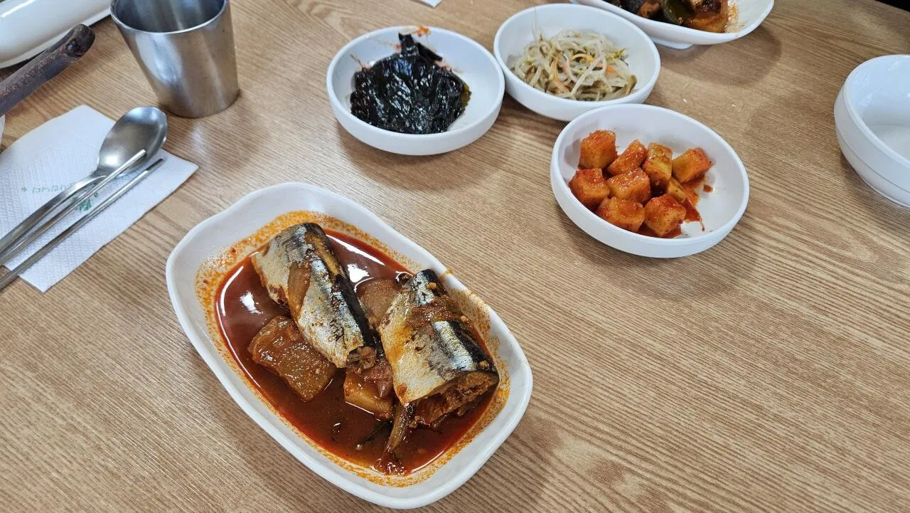 점심 두부찌개