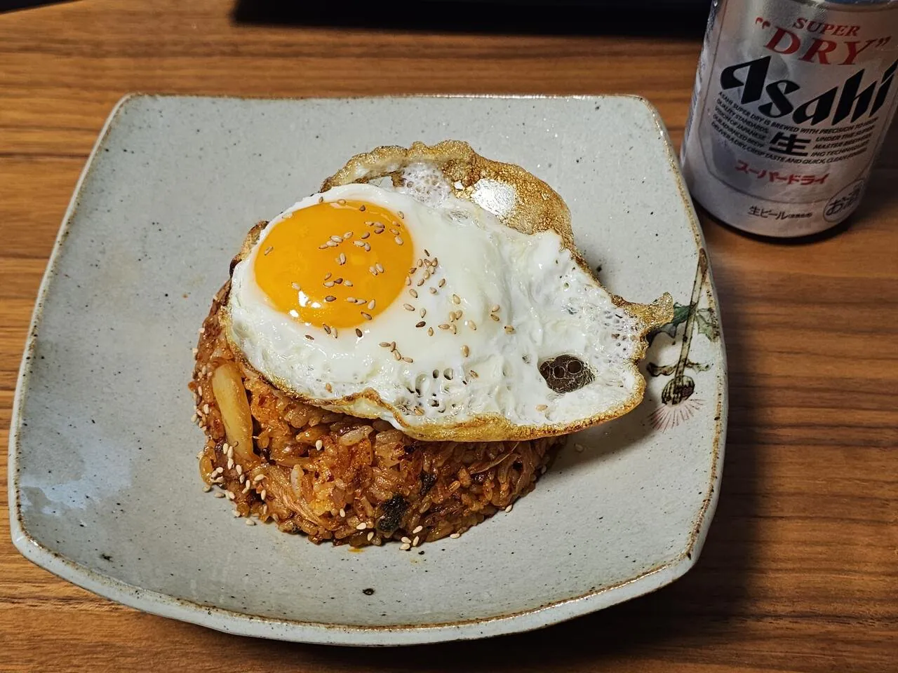 점심으로 김치볶음밥 만들어 봤습니다
